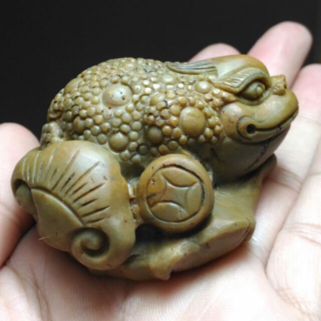 西海岸碧玉雕件………