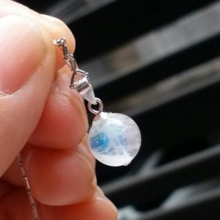 嗨，寶貝銀飾珠寶* 翡翠飾品☆925純銀飾品 保A貨 色澤油亮 閃耀炫彩 簡約 玻璃種月光石純銀墜子