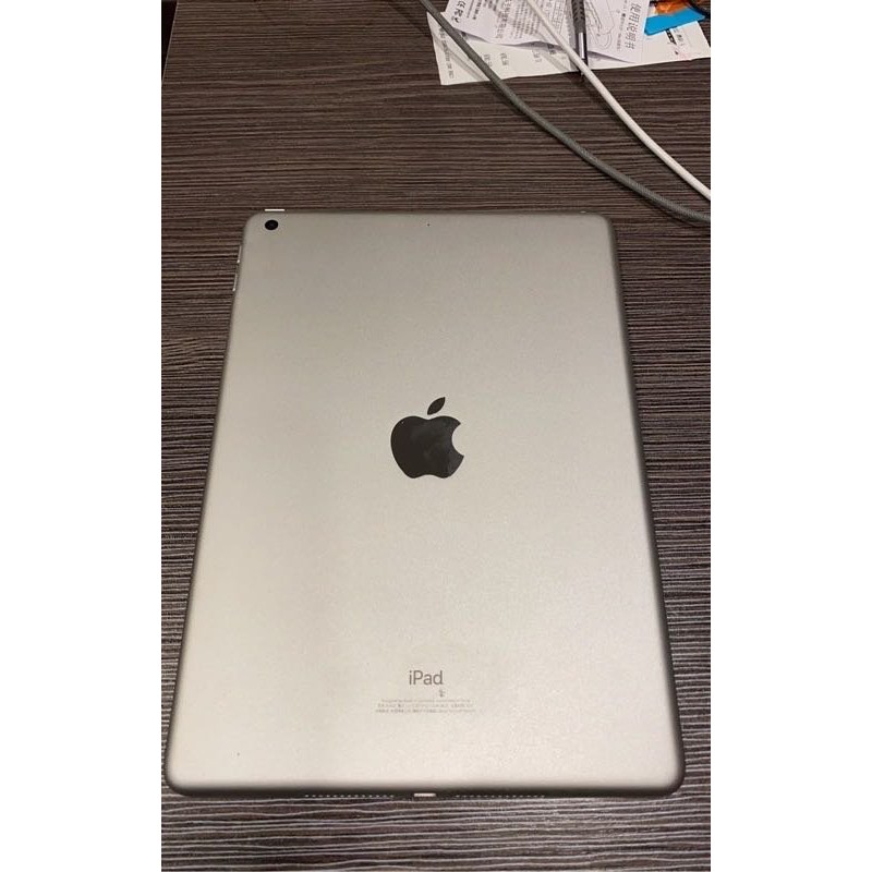 *最殺小舖*iPad5 2017 WiFi 128g a1822 金色 無傷 銀色 輕微痕跡 新北中和可面交 保固七天