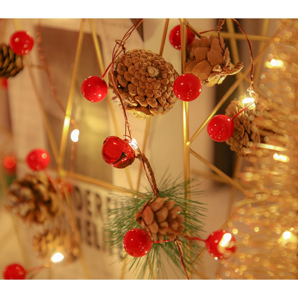 🔅現貨 仿真針葉松果燈串 燈具 房間擺設 聖誕小物 聖誕節 交換禮物  小夜燈 聖誕節 聖誕 LED 麋鹿  聖誕節派對