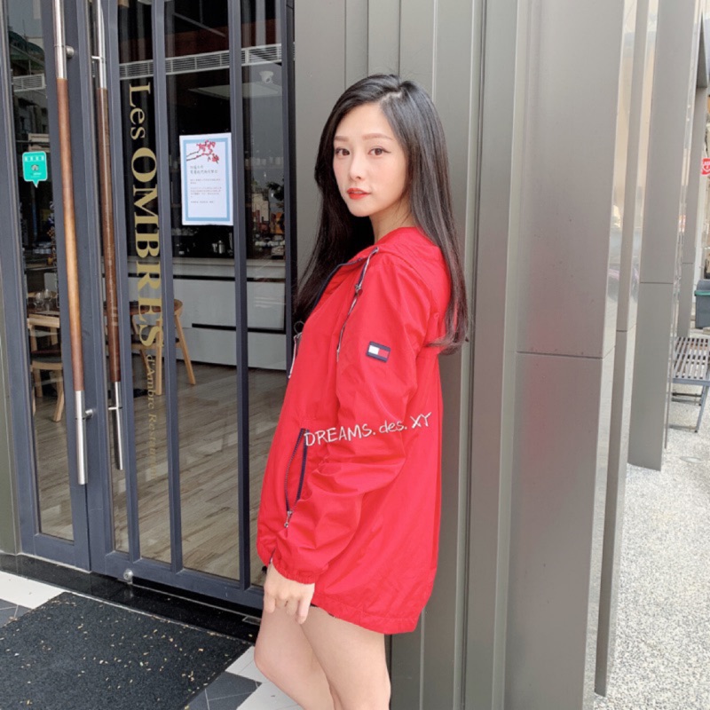 現貨👼🏻美國代購🇺🇸Tommy Hilfiger 春夏款 薄款衝鋒外套 防風防曬 女版外套