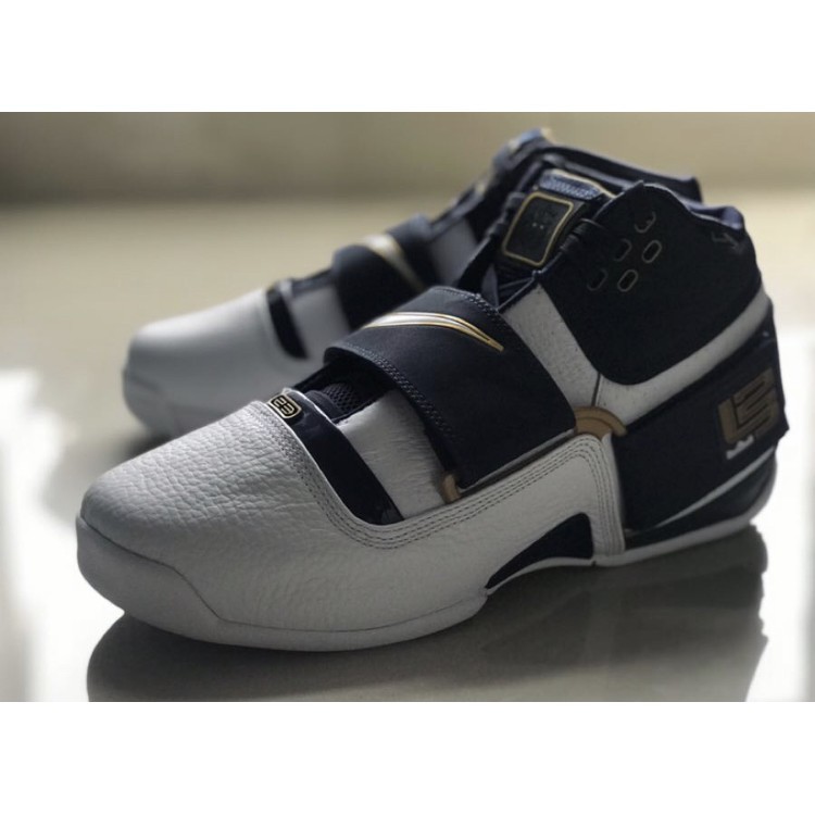 nike soldier 1
