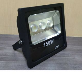 特惠價 LED 150W 屋外防水投光燈/高亮度/高CP值