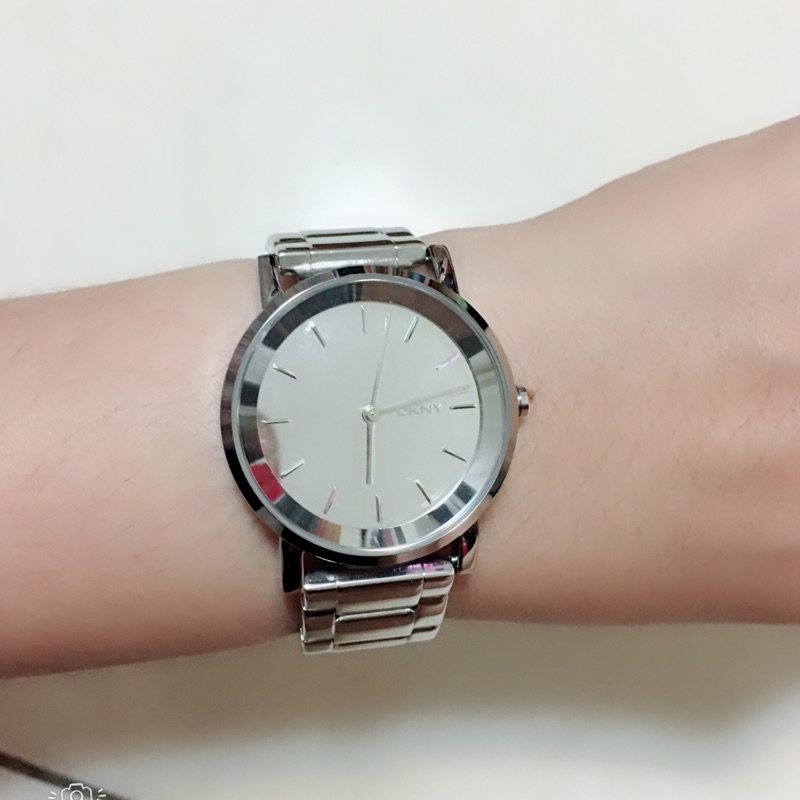DKNY近全新手錶