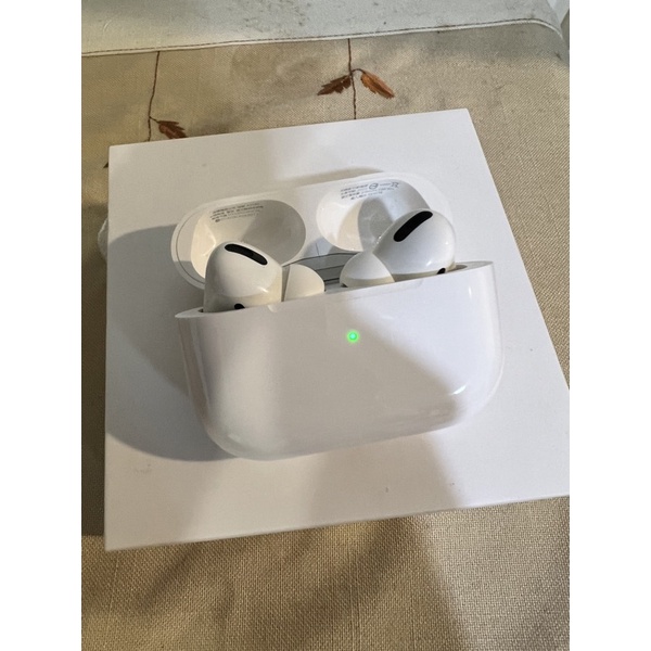 AirPods Pro少用出售，保固到今年4月4日，附購買發票