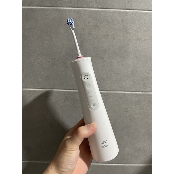 近全新僅測試 百靈歐樂B Oral-B MDH20 手持高效活氧沖牙機