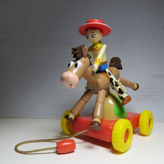 玩具總動員 toys 翠絲 騎馬 仿木頭 搖搖馬 車 玩具 擺件 模型 裝飾 復古 disney 迪士尼 皮克斯 動畫