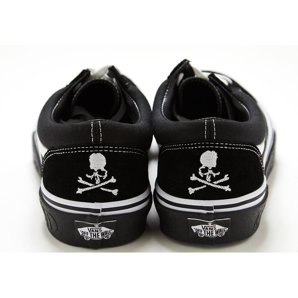 vans slip on mastermind