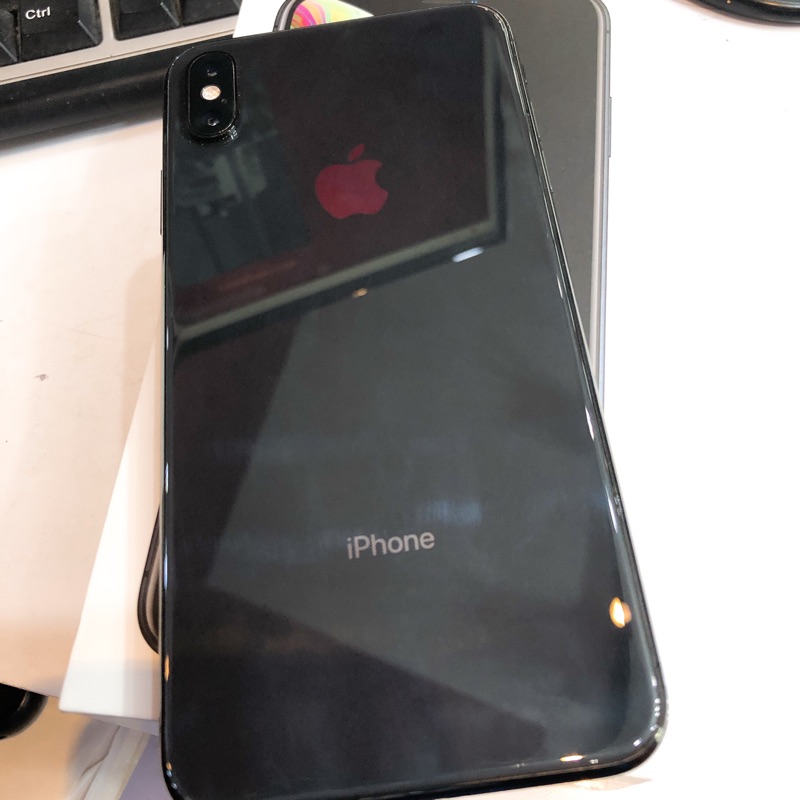 iPhone XS Max 256gb 保固內