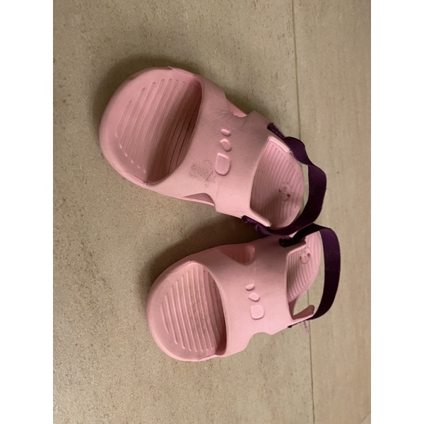 二手迪卡儂粉色女童涼鞋 室內拖鞋 教室鞋size14-14.5