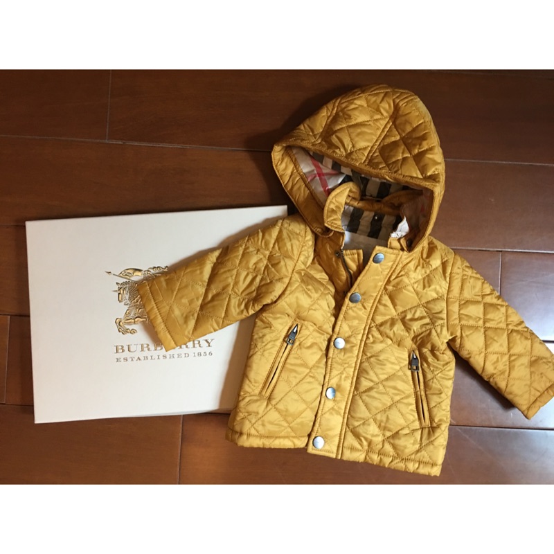 Burberry  全新 風衣小外套 6 M 68cm 附盒子 正品