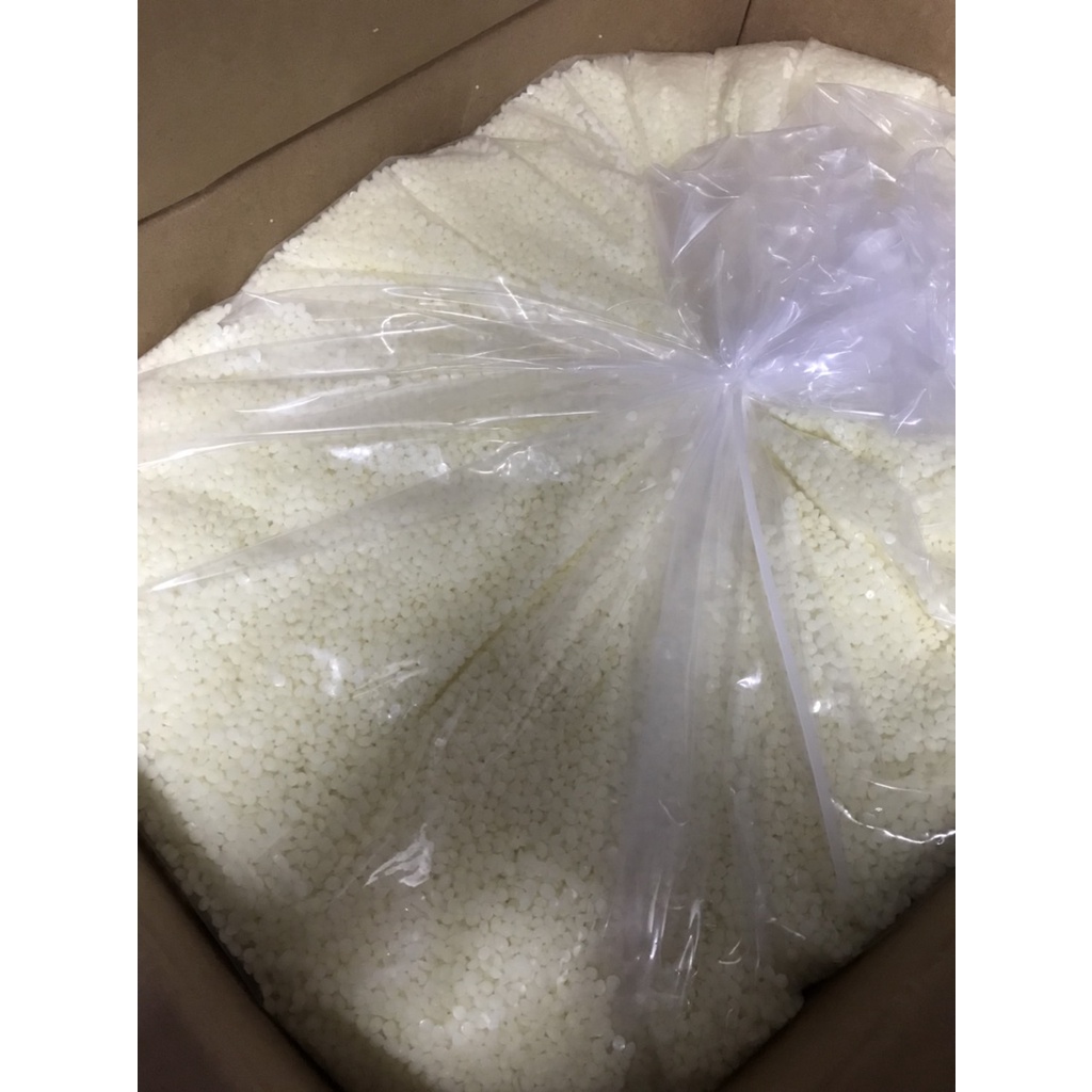 蠟材行~蠟燭材料專賣:精緻蜜蠟 原料提供20kg/箱(含運)