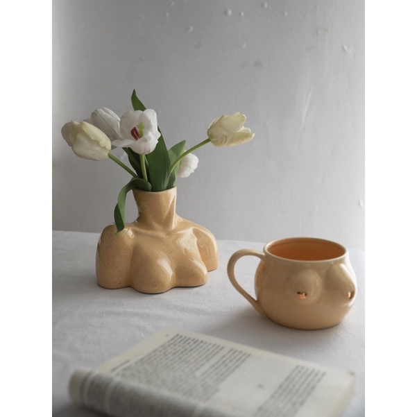 SMILEÄND__精緻藝術👯‍♂️性感曲線美陶瓷花瓶🌷擺件馬克杯