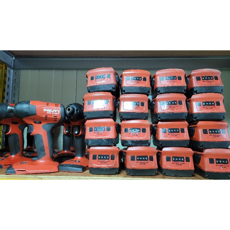 hilti sid4 外匯深溝起子機附二電22v3.3ah 加充電器