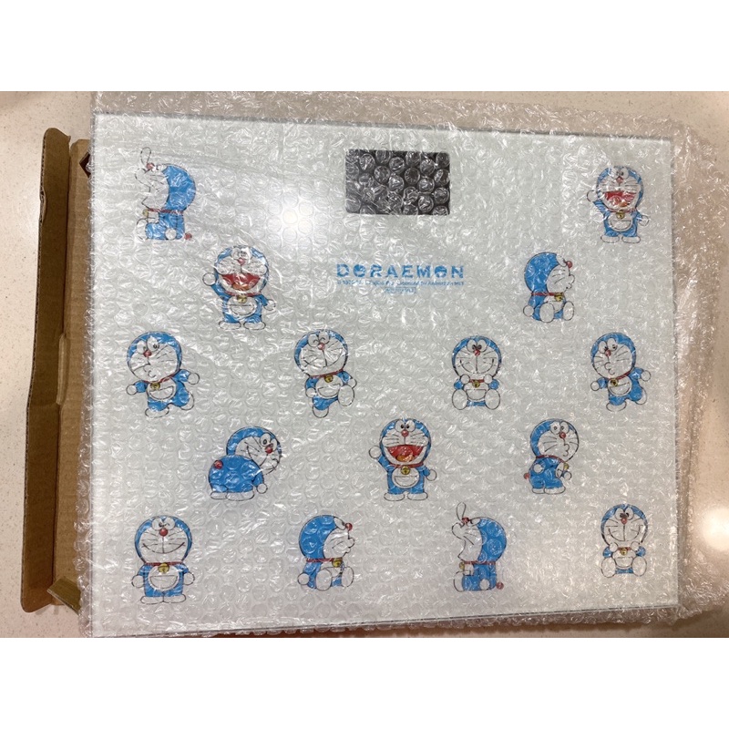 轉售 全新 （ doraemon 哆啦A夢 LED 體重計 ）