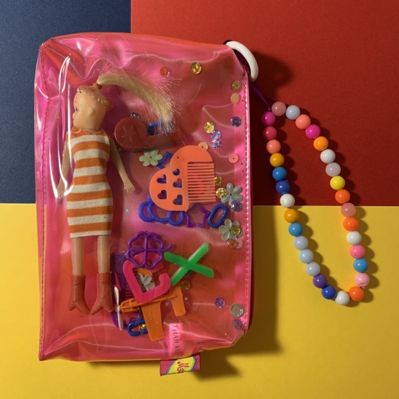 ［稀有］芭比娃娃 收納包 造型包 手作包 泰國曼谷 設計師作品 獨一無二 夢幻童趣包 鮮艷花俏 芭比 繽紛 可愛