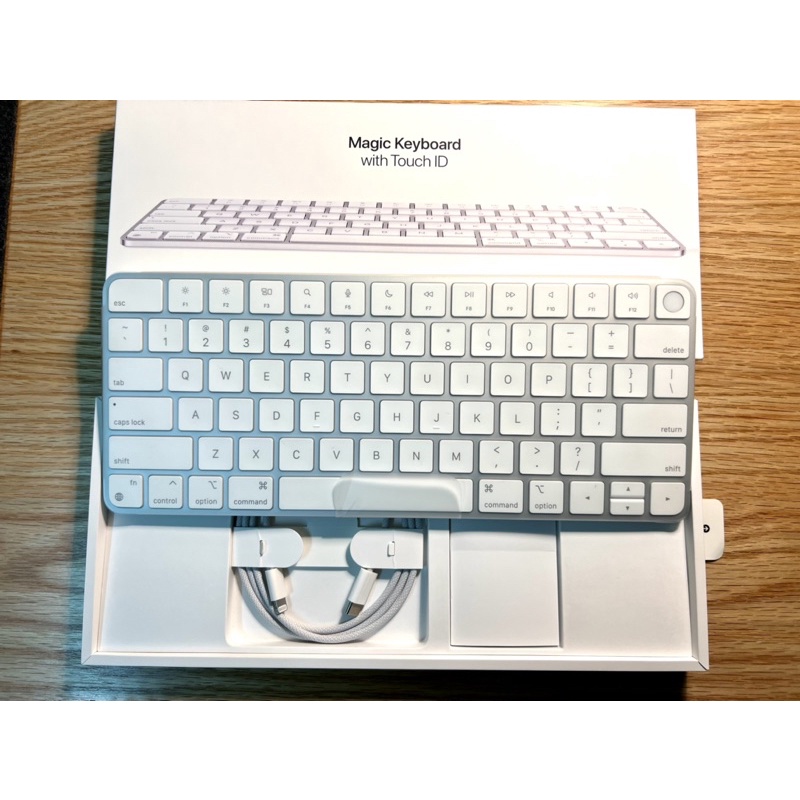 9成新 Apple原廠 Apple Magic Keyboard 含Touch ID 巧控鍵盤 蘋果鍵盤 英文