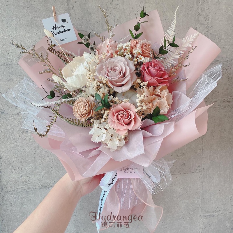 N 10 裸粉色永生花束乾燥花畢業情人節紀念生日告白求婚花束韓式花束 蝦皮購物