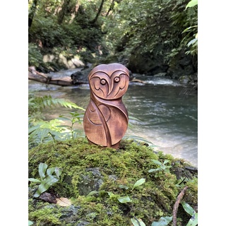 鴞雅軒 貓頭鷹擺飾木雕像 木作手工藝品 摩登現代風 烏克蘭進口