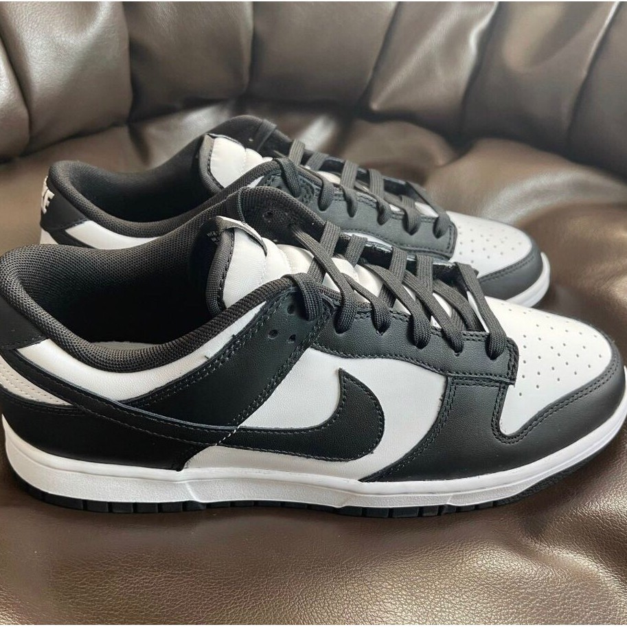 dunk sb black white