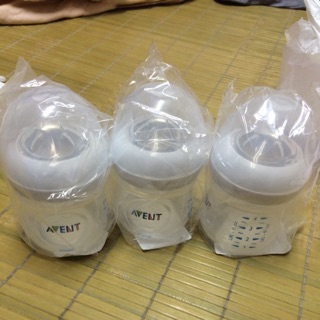 新安怡全新奶瓶岀清，pp防脹氣材質，125ml