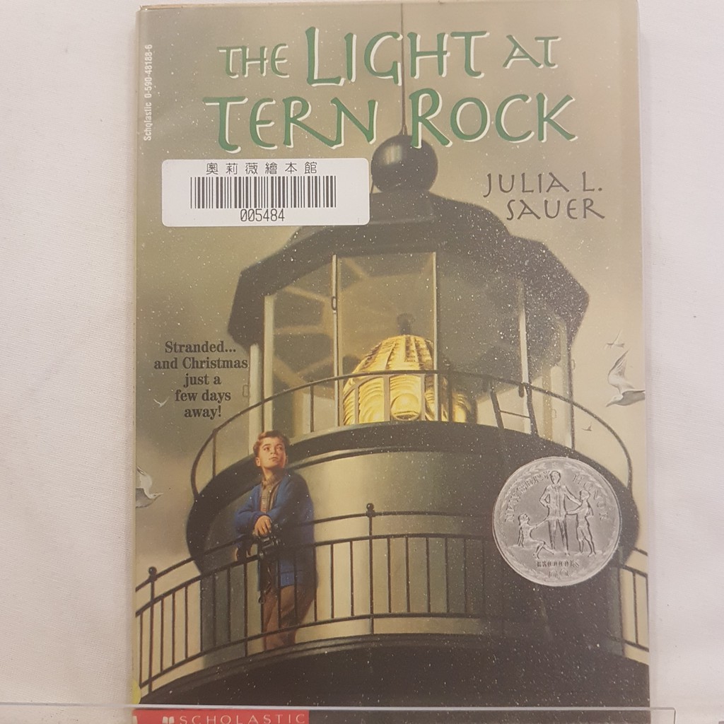 二手書📙英文小說The Light at Tern Rock//Julia L. Sauer//成長、生活、家庭