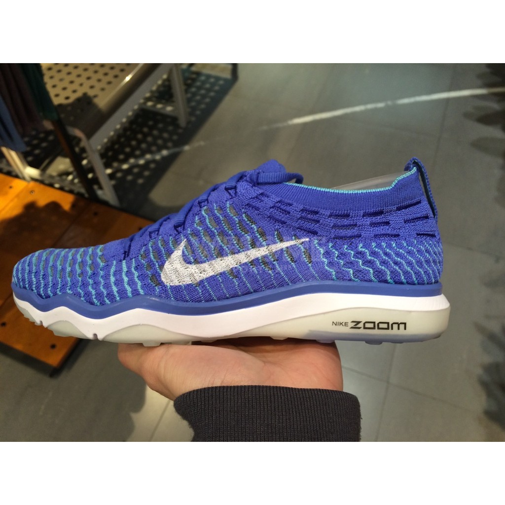 nike air zoom fearless flyknit lux