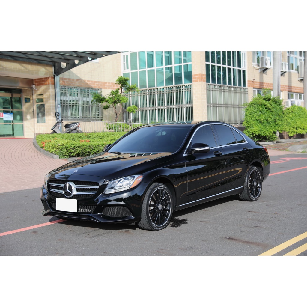 2015 賓士 W205 C300 4matic