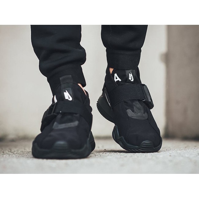 nike acg kmtr price