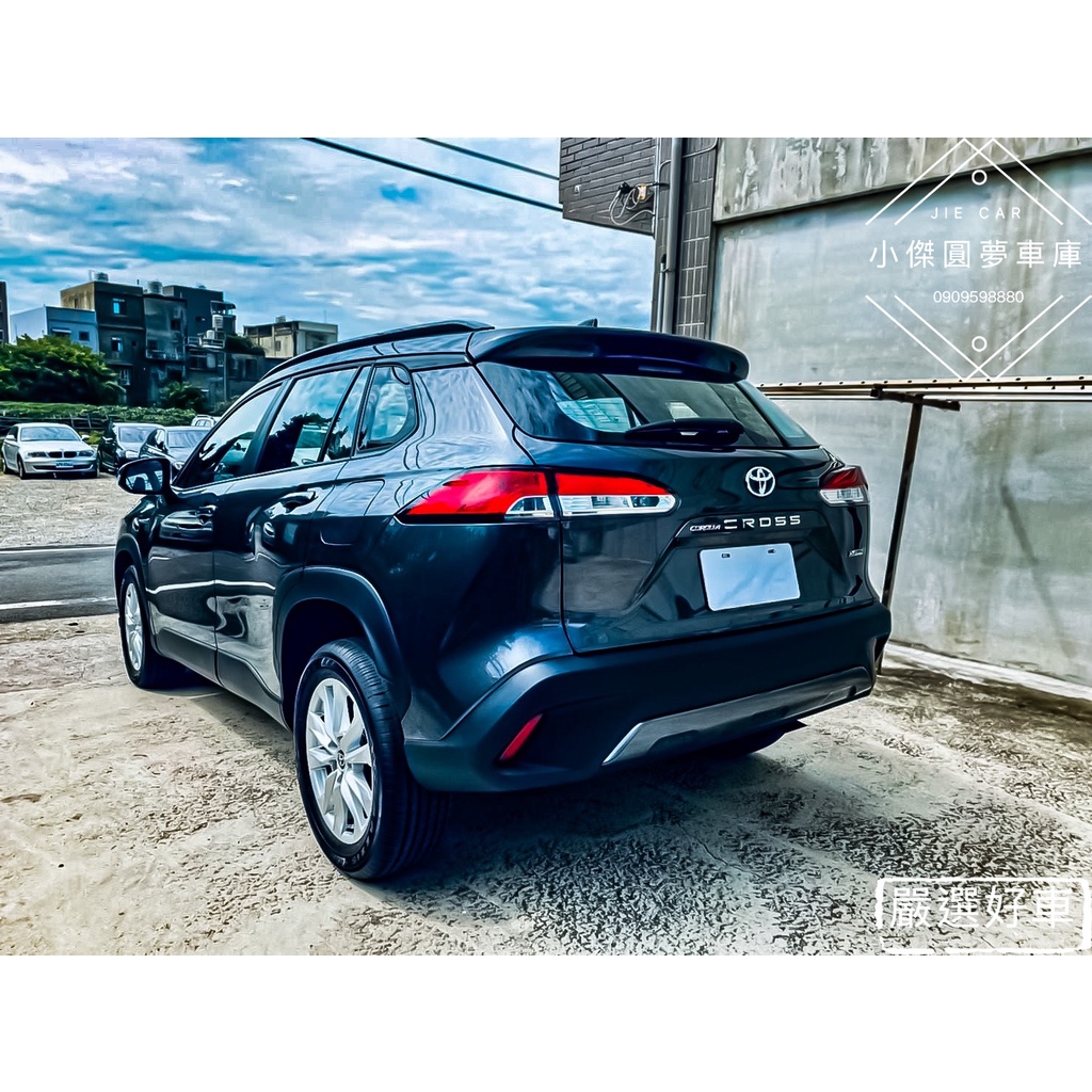 Toyota 中古車cross的價格推薦 21年8月 比價比個夠biggo