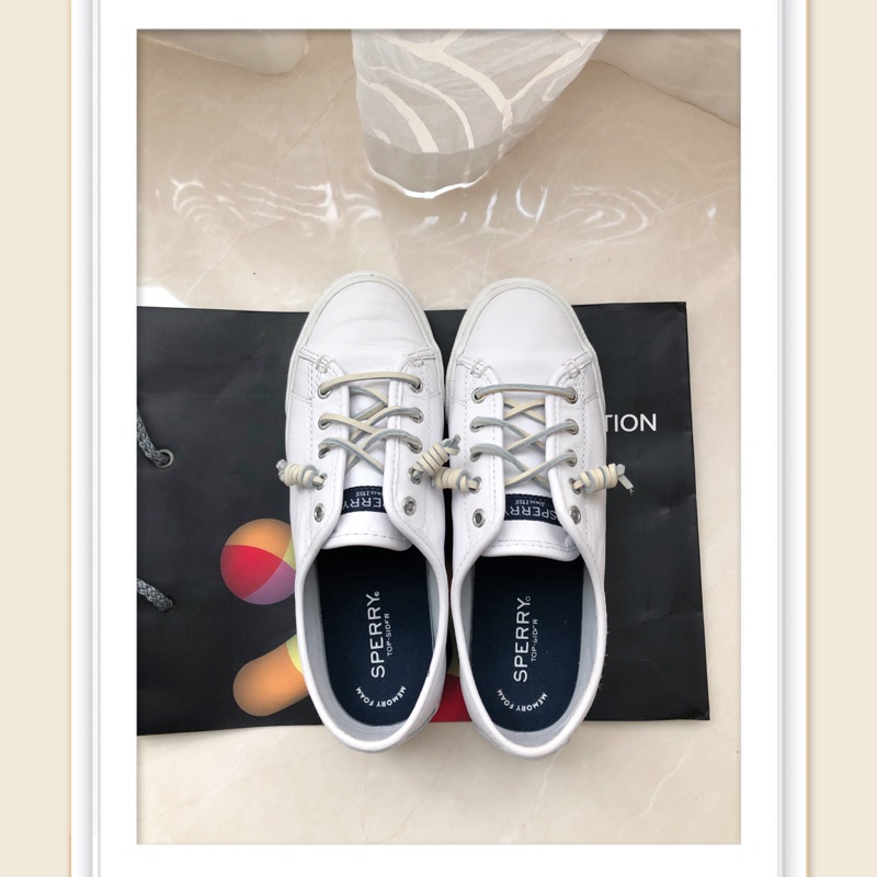 Sperry 皮革帆布鞋只穿過一次24cm 尺寸不合轉賣原價一千六左右夏日穿搭小白鞋 蝦皮購物
