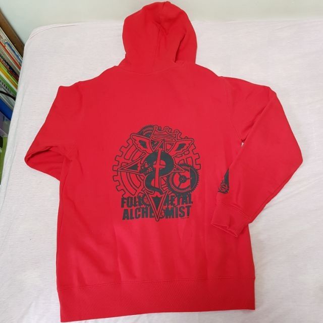 山田涼介私服鋼之鍊金術師展外套紅色l Size Hey Say Jump 蝦皮購物