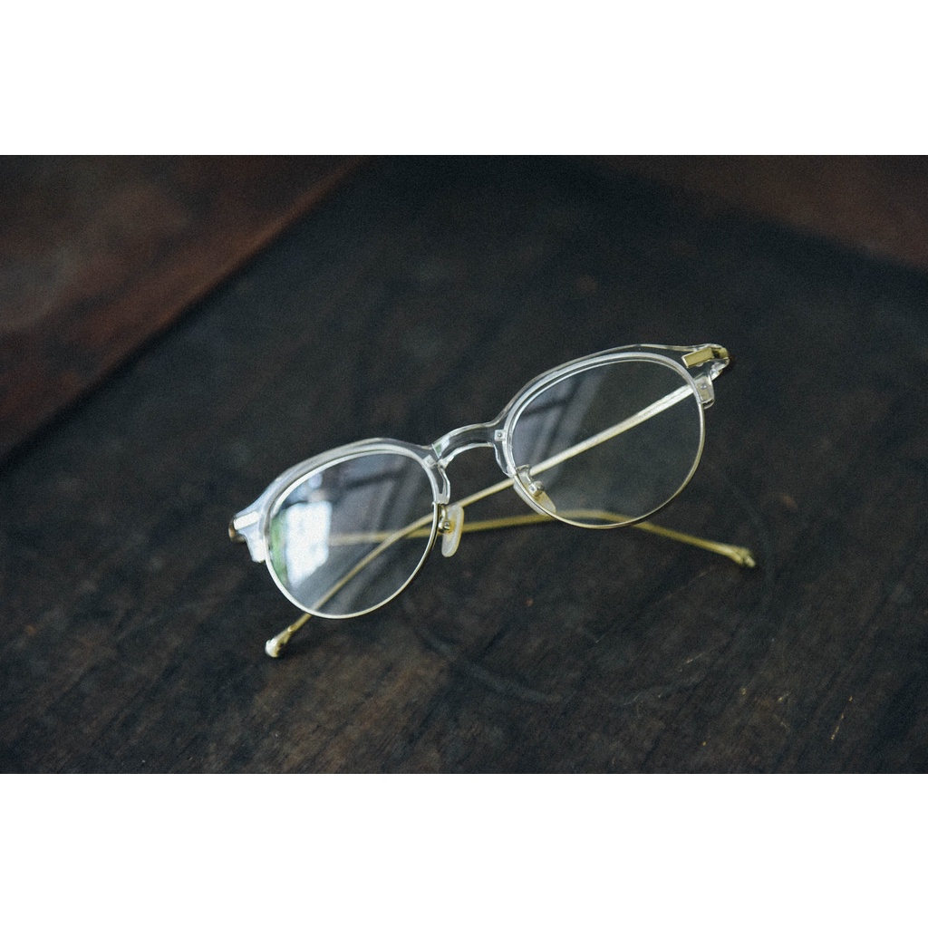 CLASSICO E7-C5 鏡框顏色：透明  眼鏡屋 鈦金屬 復古框 純鈦 文青 膠框 手工眼鏡 金屬眼鏡 手造眼鏡
