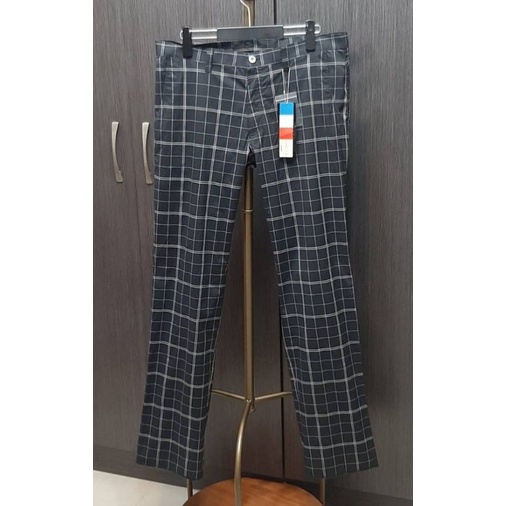 日本購回全新正品LE COQ SPORTIF GOLF高爾夫球 3D 男格紋彈性不收邊褲管休閒長褲W36