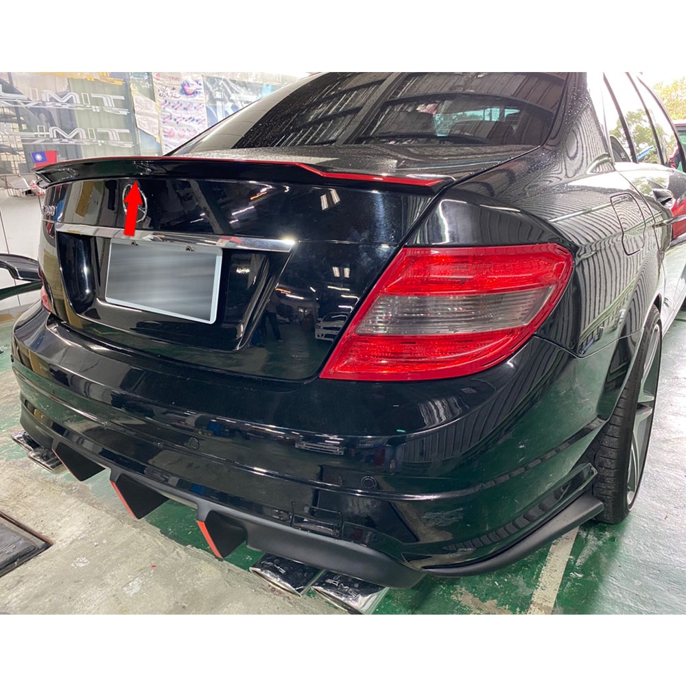 賓士 BENZ W204 C74款 尾翼 後擾流 卡夢材質 C300 C63AMG 4門車 台灣製造 ABS 烤漆 卡夢