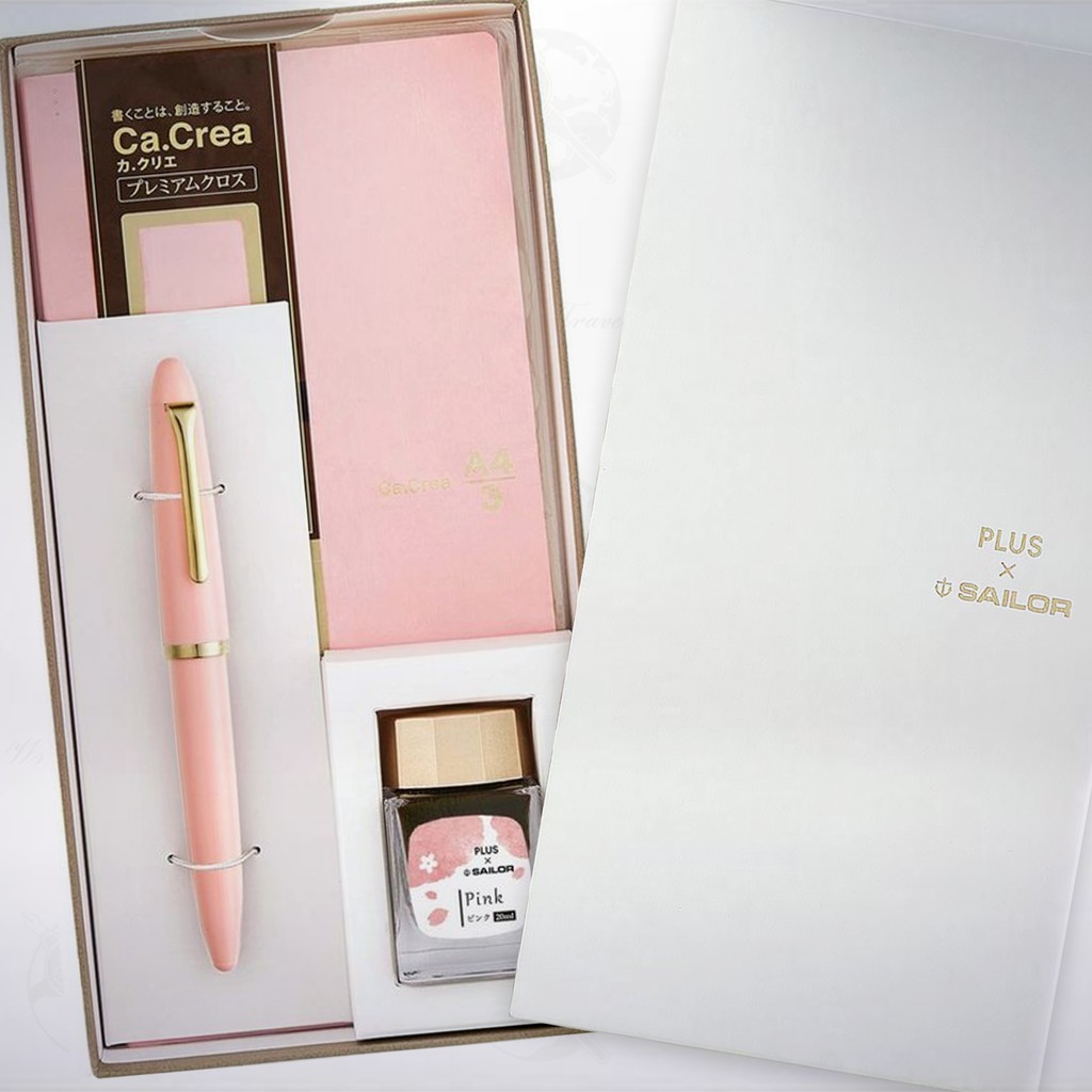 日本 寫樂 SAILOR PLUS CA.CREA PREMIUM CLOTH筆記本限定聯名款鋼筆禮盒組: 粉紅色