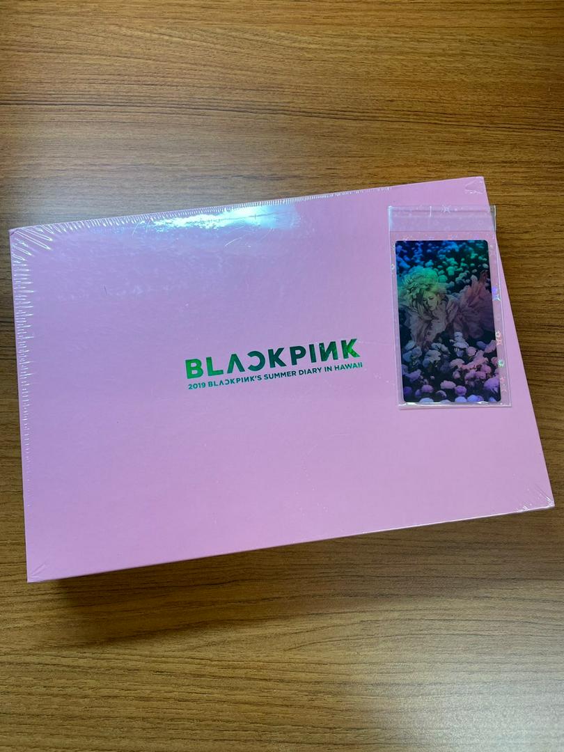ブリヤンテス・レッド 2019 BLACKPINKSSUMMERDIARY IN HAWAII写真集
