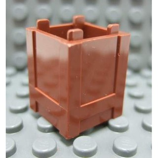 【積木2010】樂高 LEGO 紅棕色 木箱 箱子 2X2X2 / Reddish Brown
