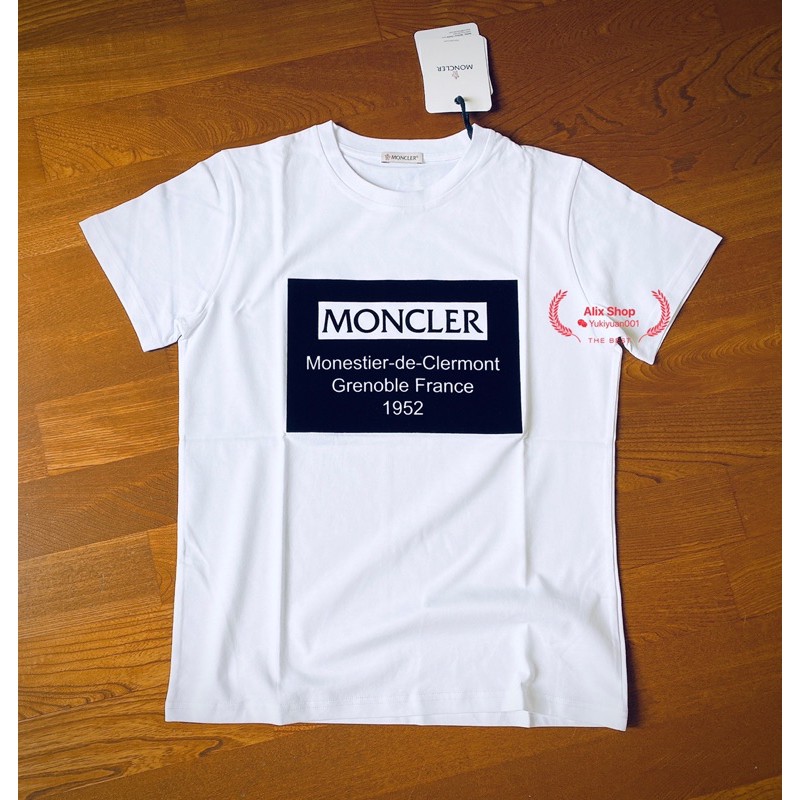 Moncler 童裝黑植絨標語白色短袖T恤、女成人可穿。