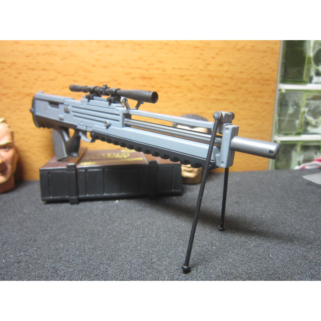 B4兵工裝備 罕見款1/6重裝型狙擊步槍一把(附腳架+長距瞄準鏡) mini模型