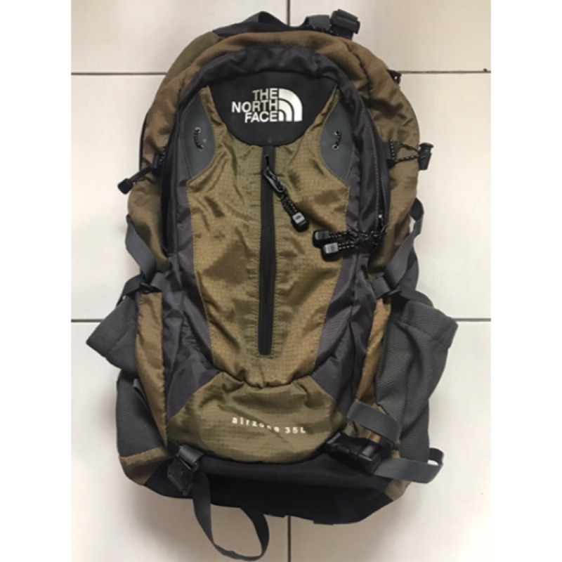 THE NORTH FACE 35L 登山背包 (墨綠色)
