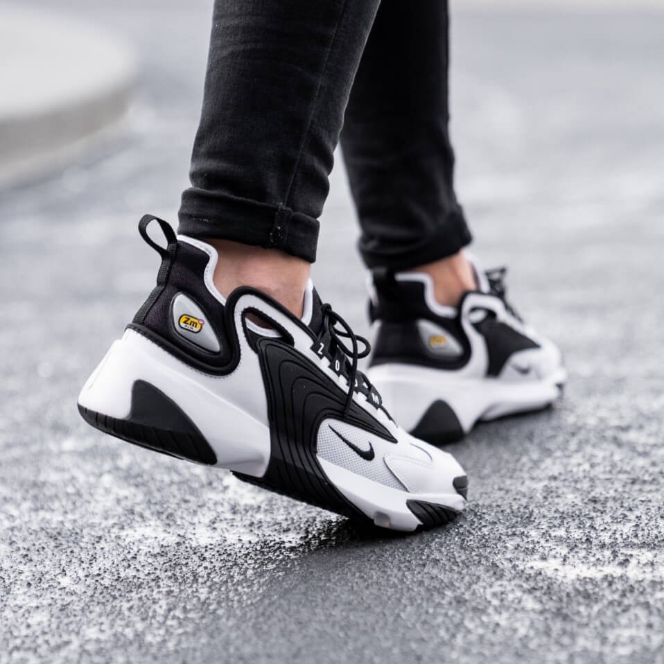 nike wmns zoom 2k black