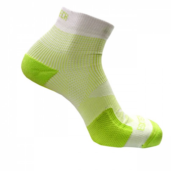 ｜享趣戶外｜《EGXtech》- 絕版品- P82L 側向保護8字繃帶運動襪(白/綠)