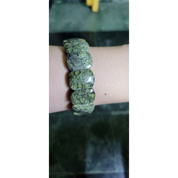 天然藥王石手排 約18mm寬 手圍17cm 墨綠玉 藏玉  健康磁石