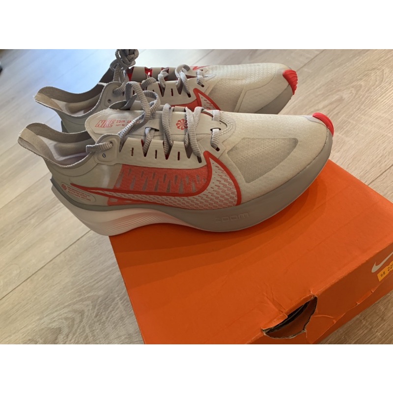 outlet NIKE 女慢跑鞋 Zoom Gravity US7號 24cm