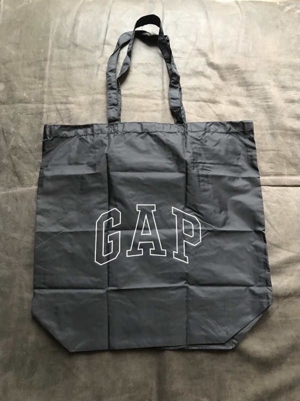 ????????美國Gap官網購入???????? 全新美國購回GAP 經典LOGO 折疊輕便購物袋～桃粉色黑色深藍色～現貨| 蝦皮購物