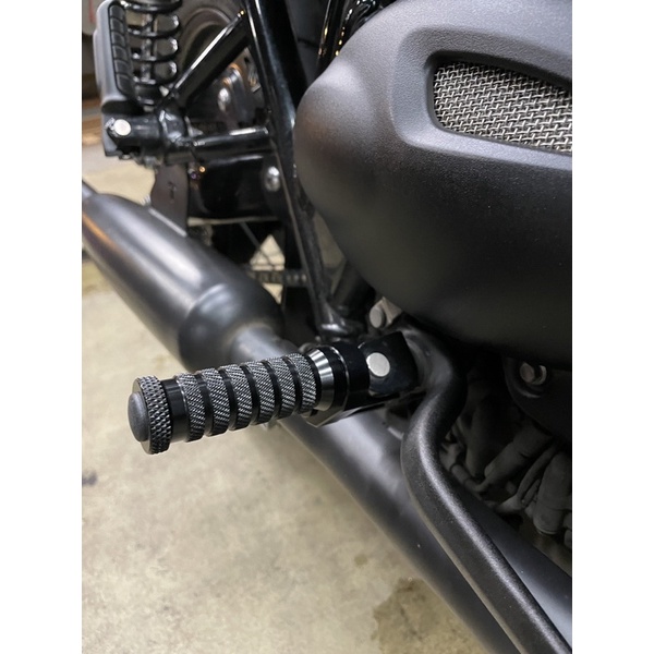 凱旋 T120/T100/Street twin/Street cup/Bobber，腳踏調整器