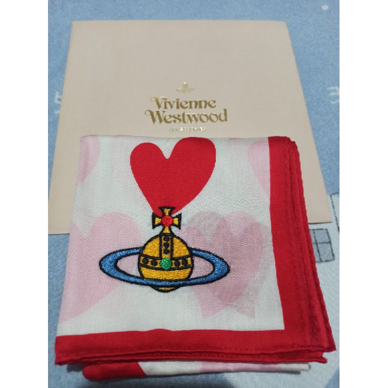 免運費 正品絕版~vivienne Westwood日本製高級方巾領巾手帕(愛心款)
