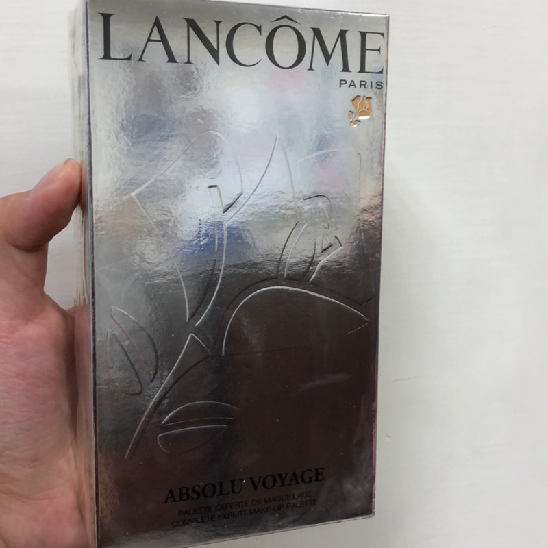 LANCOME全新未開封彩妝組（贈綠薰舒薰衣草精油霜）