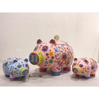洪易 HungYi 禮坊 RIVON 滿福豬 小豬 撲滿 春節 文創 藝術 豬年 瓷器 禮盒 豬 存錢筒 小豬撲滿